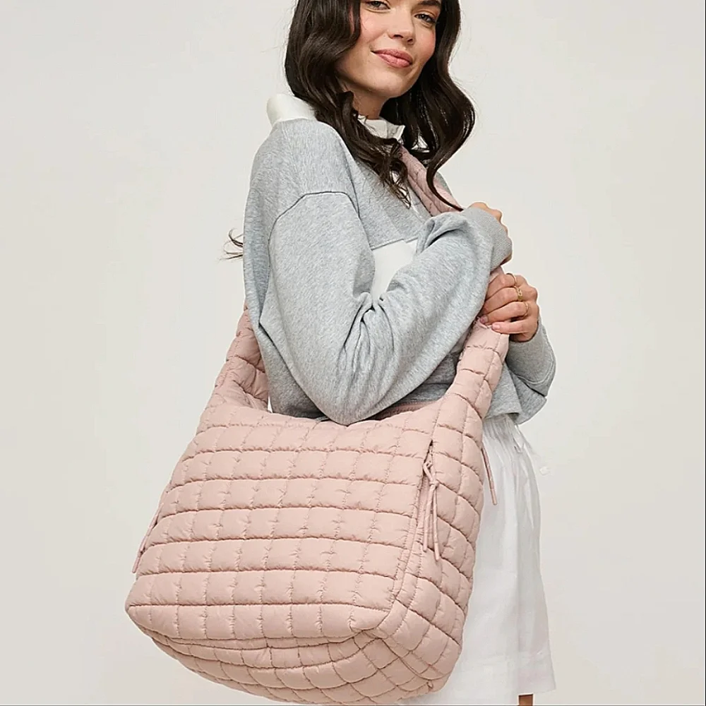 Leda Extra Large Quilted Nylon Hobo Bag Urban Expressions Rose NWT$120 Soldout!